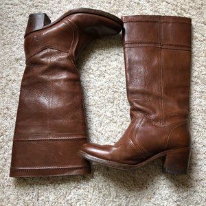 EUC Frye Jane boot, color redwood, size 9